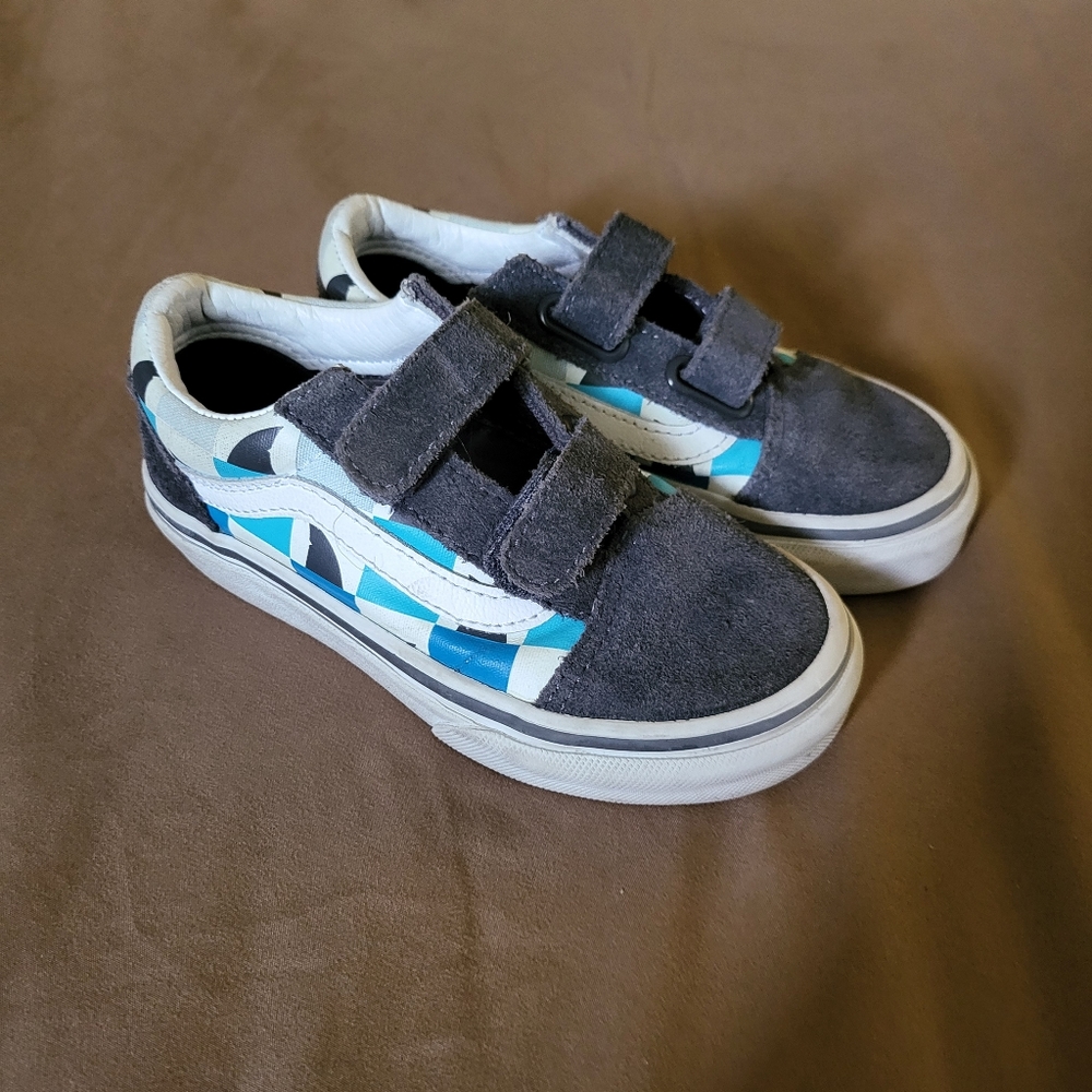 Toddler shark vans sz. 11